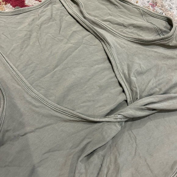 lululemon athletica Sage Green Tank Top - Picture 4 of 6